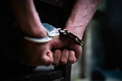 Homem é preso após abusar sexualmente das enteadas em Barreirinhas
