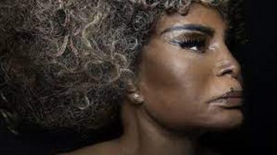 Elza Soares morre aos 91 anos de causas naturais