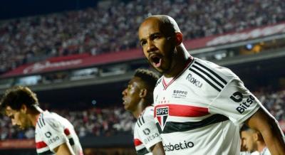 São Paulo vence o Palmeiras e tem a vantagem na Copa do Brasil