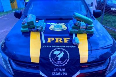 Peritoró: PRF apreende 14 kg de substância análoga à maconha