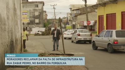 Moradores reclamam de buracos em rua do bairro Forquilha