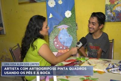 Jovem maranhense supera limitações por meio da música e da pintura