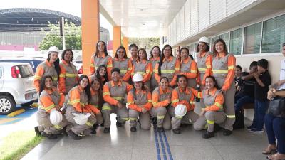Primeira turma exclusiva de mulheres forma 21 novas eletricistas em São Luís