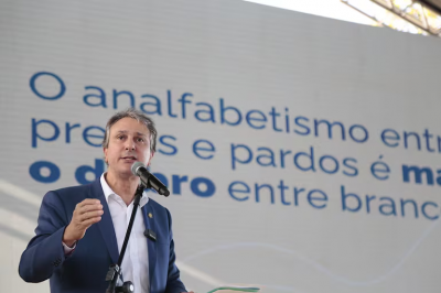 Governo vai investir R$ 5,5 bi em universidades e hospitais universitários, diz ministro