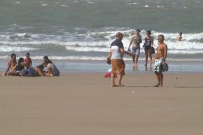 14 de 22 trechos das praias de São Luís estão impróprios para banho