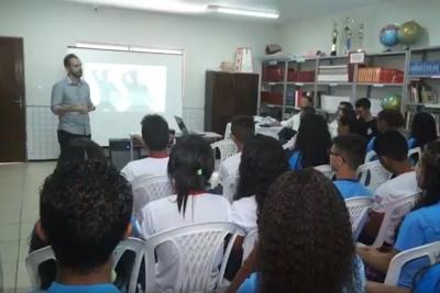 Professores da rede estadual enfrentam espera de anos para conclusão da aposentadoria