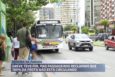 Greve teve fim, mas passageiros reclamam que 100% da frota não está circulando