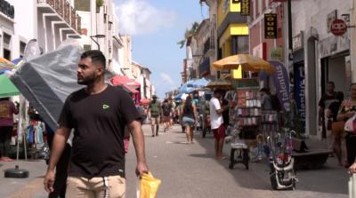 Feriado prolongado movimenta Rua Grande, principal centro comercial de São Luís