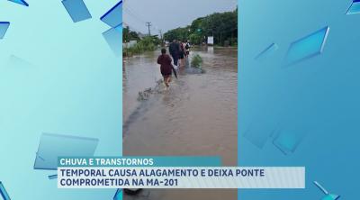 Chuva provoca alagamentos e compromete ponte na MA-201, em São Luís
