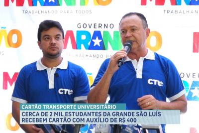 Governo entrega Cartão Transporte Universitário a mais de 2 mil estudantes