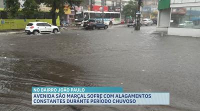 Chuva causa alagamentos e transtornos na Avenida São Marçal, em São Luís