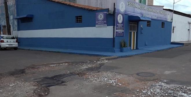 Moradores do Residencial São Domingos reclamam de crateras nas ruas