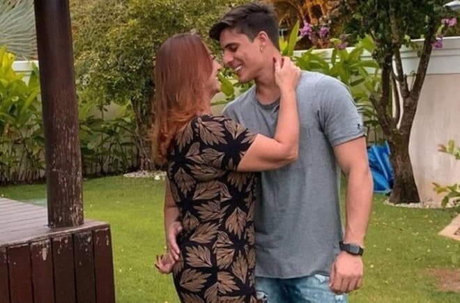 Depoimento é nova polêmica de mãe de Neymar e namorado
