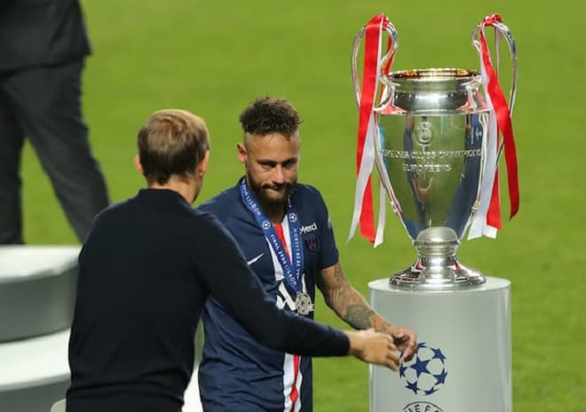 Neymar entra para lista de craques do PSG que não levaram Champions