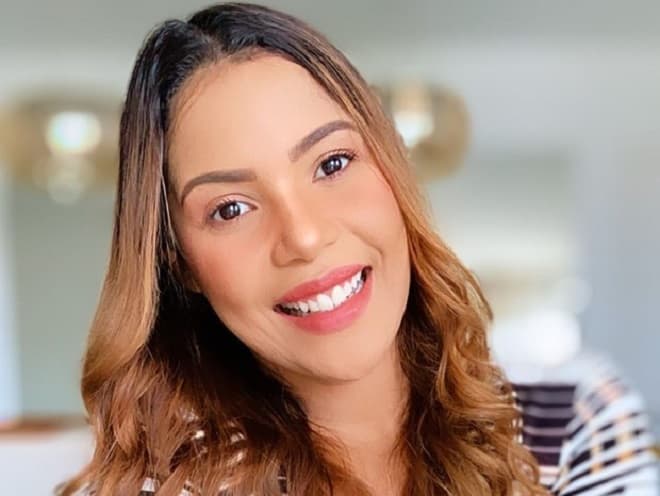 Cantora gospel Amanda Wanessa sofre acidente grave em PE
