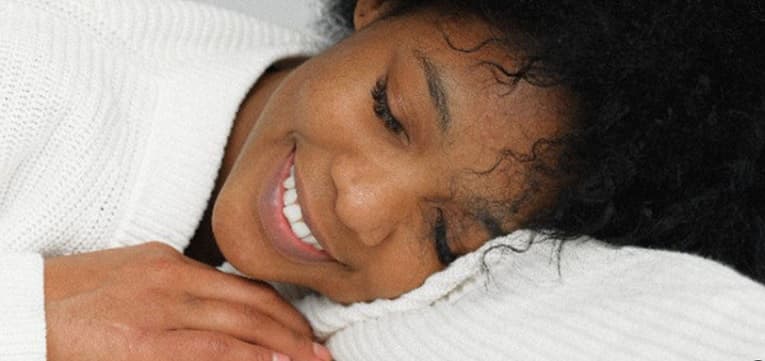 Nutricionista dá dicas para garantir uma boa noite de sono