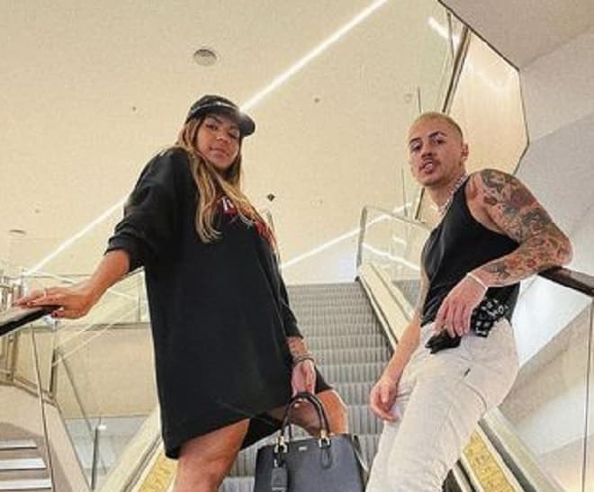 Dois meses após 'A Fazenda', Biel e Tays Reis dividem mesmo teto