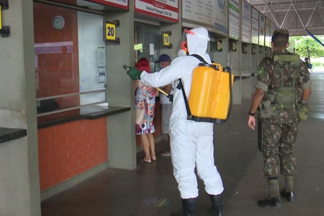 Exército auxilia na higienização da Rodoviária de São Luís