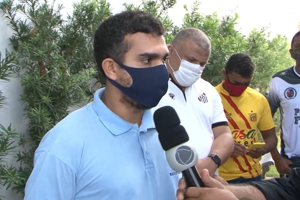 Imperatriz: escolas de futebol fazem rifa para ajudar funcionários