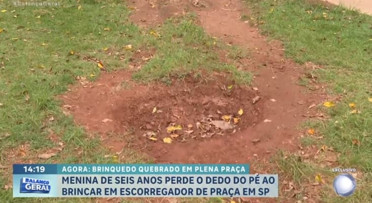 Menina de 6 anos perde o dedo do pé ao brincar em escorregador