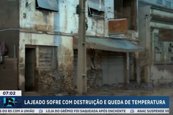 Baixa do rio Taquari mostra cenário de destruição em Lajeado (RS).