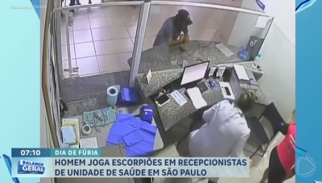 Homem joga escorpiões em atendentes de unidade de saúde