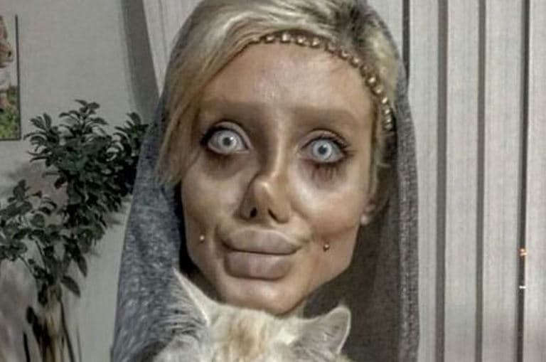 Influencer conhecida como 'Angelina Jolie zumbi' é presa no Irã