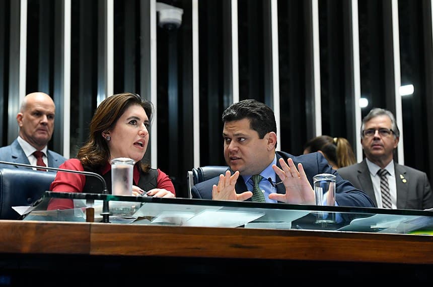 Senado deve votar nesta quarta (20) projeto sobre prisão em segunda instância