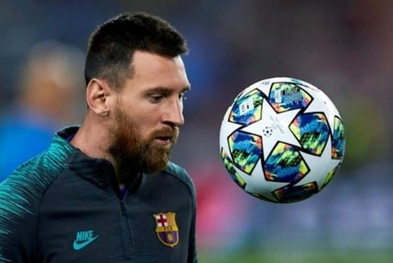 Messi se rende a Ronaldo Fenômeno: "Maior atacante que vi"