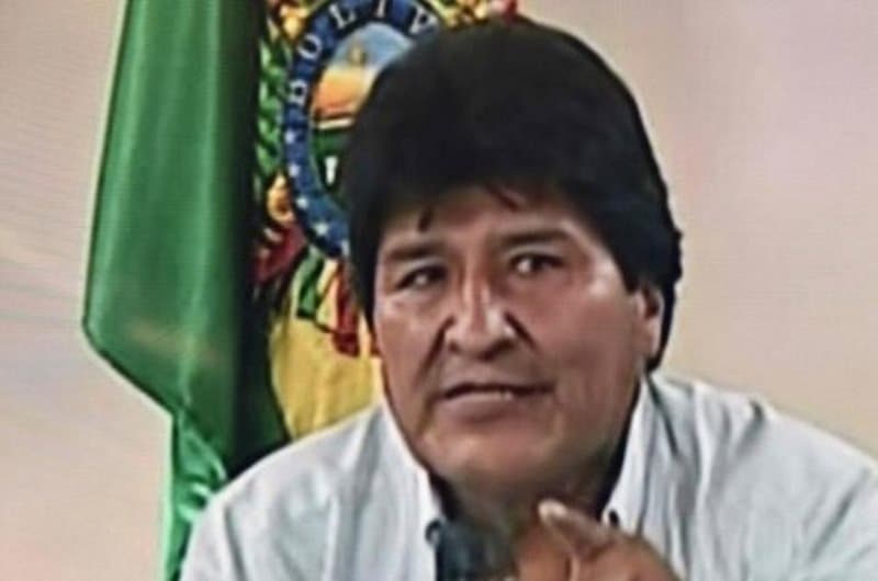 Evo Morales anuncia saída da Bolívia rumo a asilo político no México