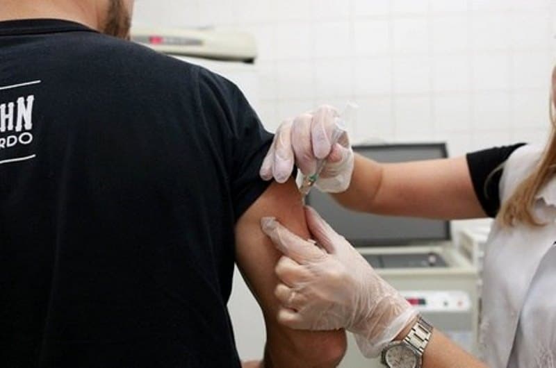 Sarampo: por que jovens adultos são os mais contaminados no país?