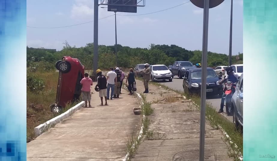 Imprudência e problemas na Via Expressa causam acidente