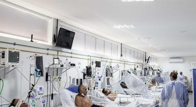 Brasil já passa os Estados Unidos em número de mortes diárias