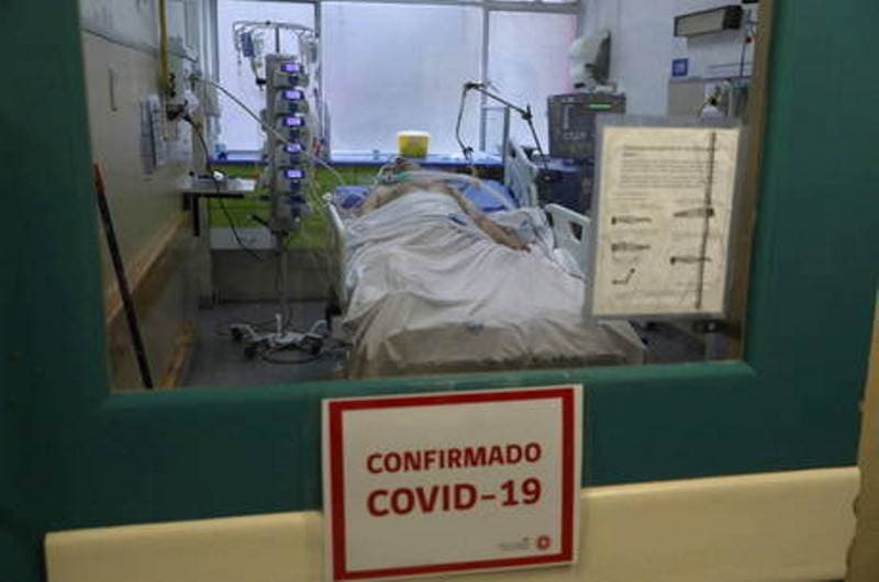 Mundo registra novo recorde: 230 mil casos de covid-19 em 24 horas