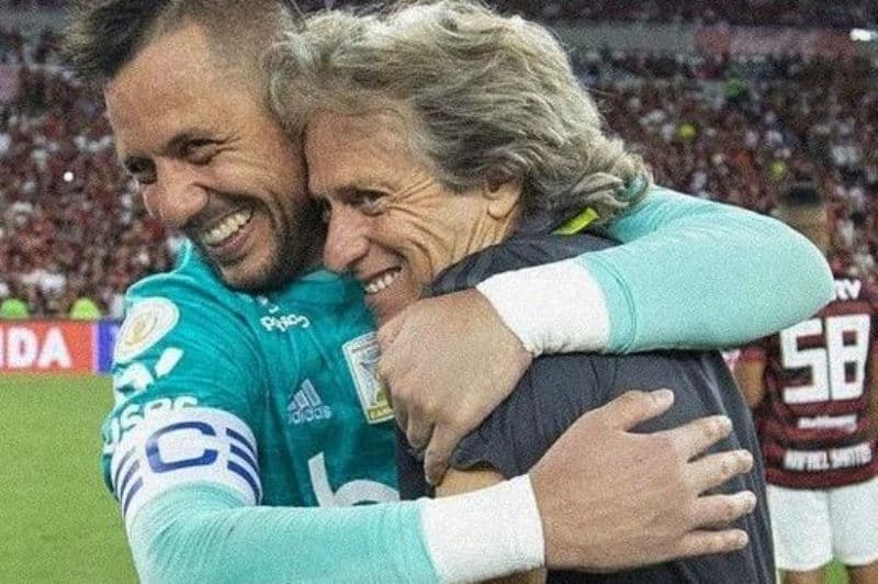 Jesus surpreende Flamengo e quer Diego Alves no Benfica