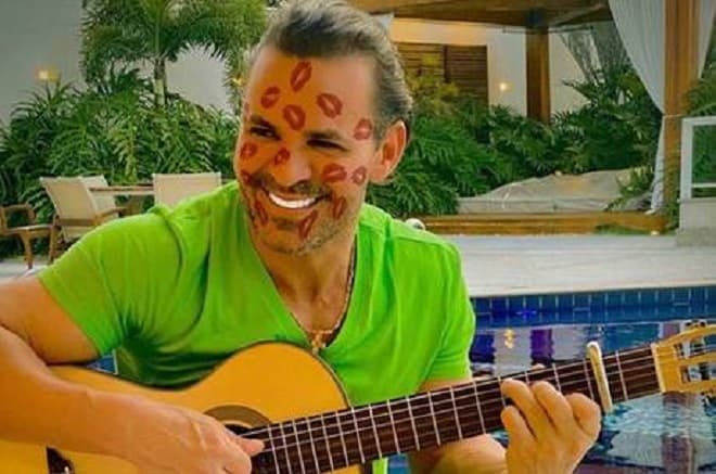 Eduardo Costa fará live no dia dos namorados com músicas antigas