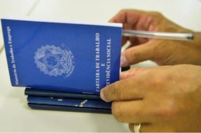 Brasil criou 644 mil empregos formais em 2019, diz Caged