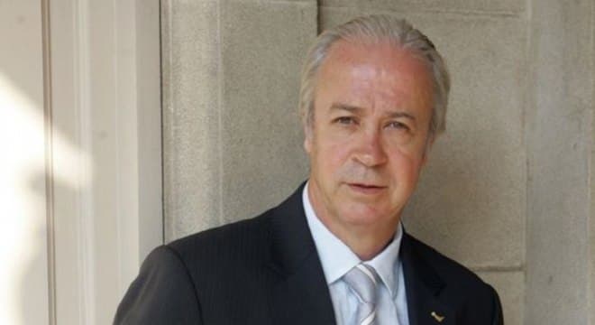 Presidente do Barcelona afirma que Neymar só volta se for de graça