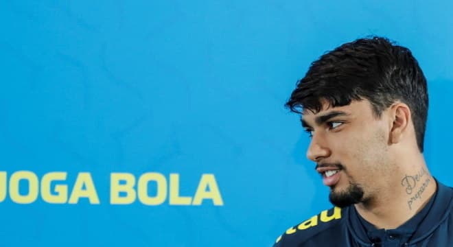 Lyon acerta contratação de Lucas Paquetá