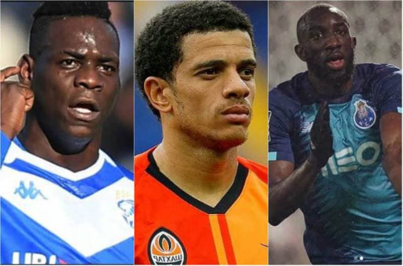 jogadores de futebol