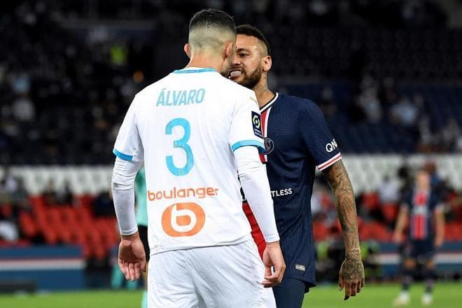 Neymar e muitos outros: relembre episódios de racismo no futebol