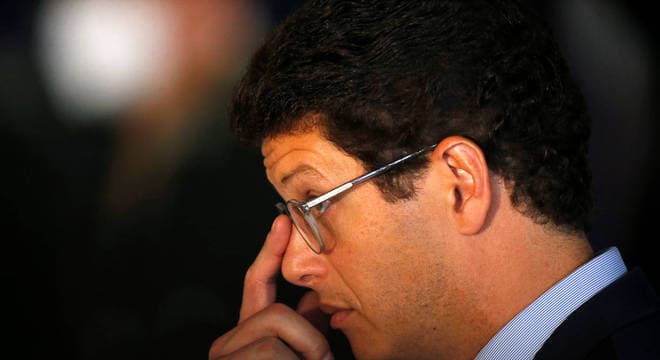 Salles nega ataque a Maia e diz que perfil em rede social foi hackeado