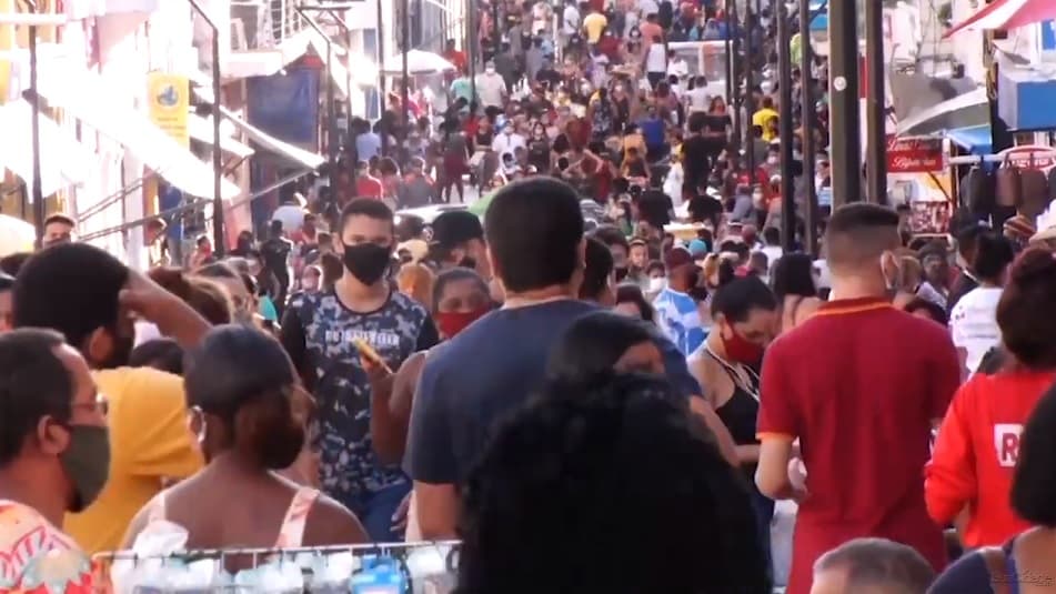 Vendas no comércio crescem pelo 6º mês seguido em outubro