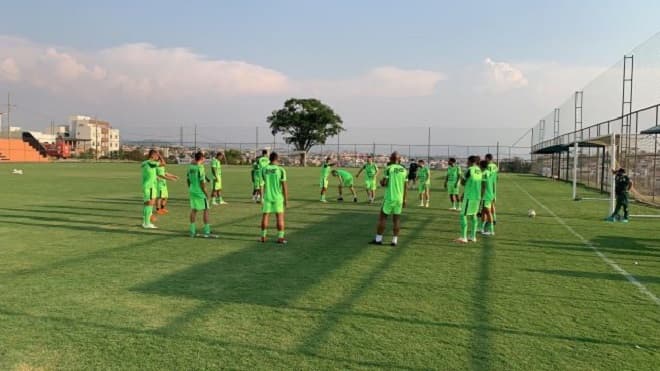 Sampaio ajusta últimos detalhes para jogo contra o Figueirense