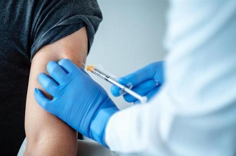 Estados Unidos preveem duas vacinas aprovadas até o Natal