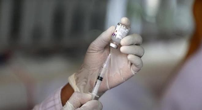 Anvisa amplia nº de voluntários e faixa etária de testes da Pfizer