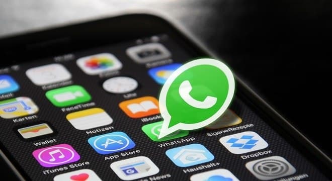 WhatsApp bane 256 contas por disparos em massa nas campanhas