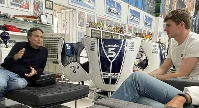 Verstappen visita Nelson Piquet e se encanta com carros do sogro