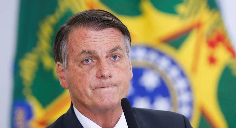 ‘Podem acontecer problemas em alguns ministérios’, diz Bolsonaro