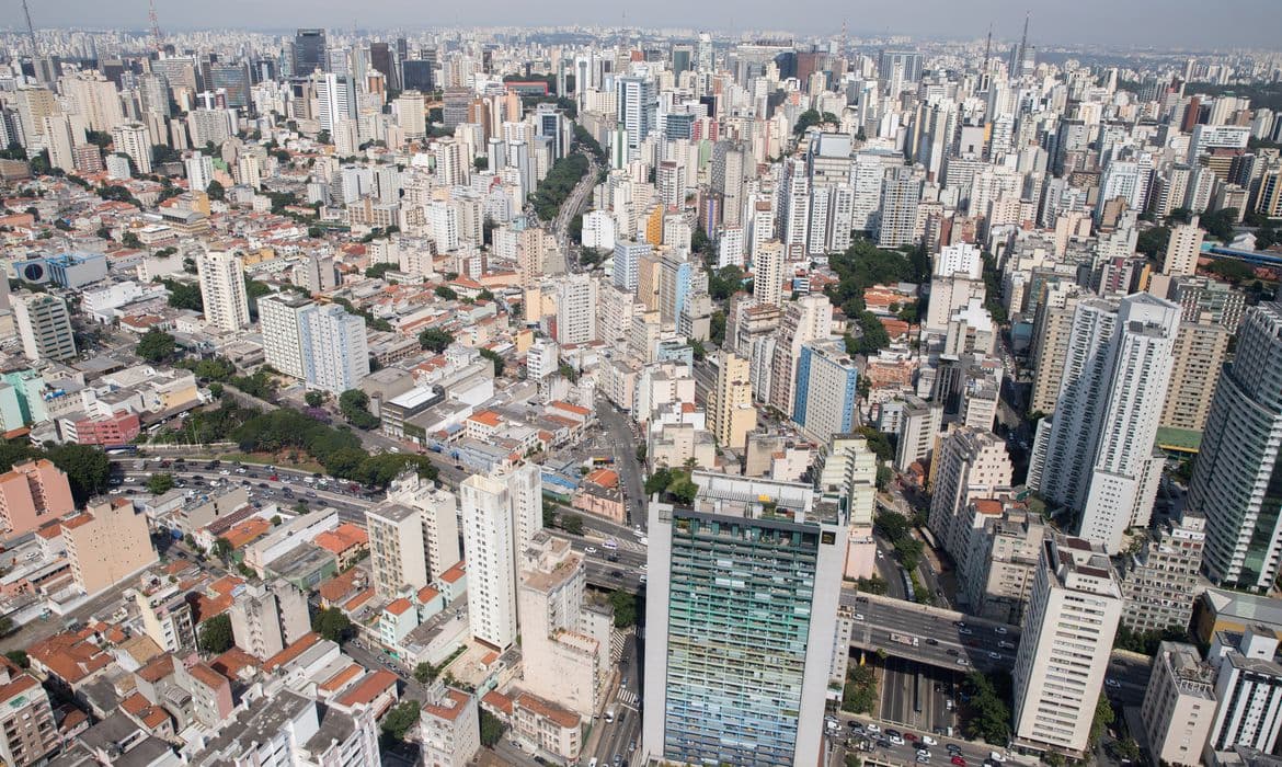 Oito cidades concentram quase 25% do PIB nacional, aponta IBGE